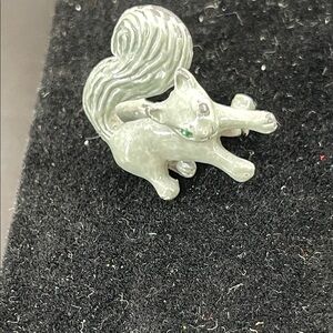 2.10.26-16 Vintage Gerry’s Silver Enameled Figural Brooch with Green Eyes